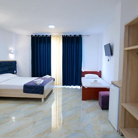 Hotel Solis Ksamil Exteriér fotografie