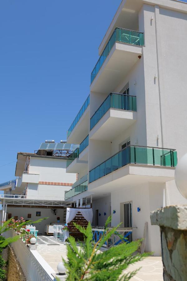 Hotel Solis Ksamil Exteriér fotografie