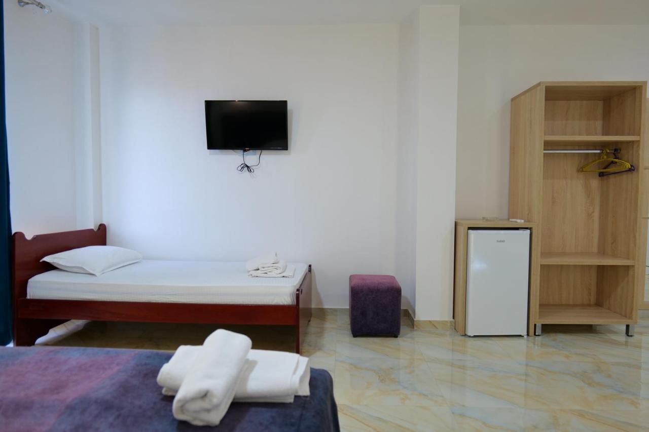 Hotel Solis Ksamil Exteriér fotografie