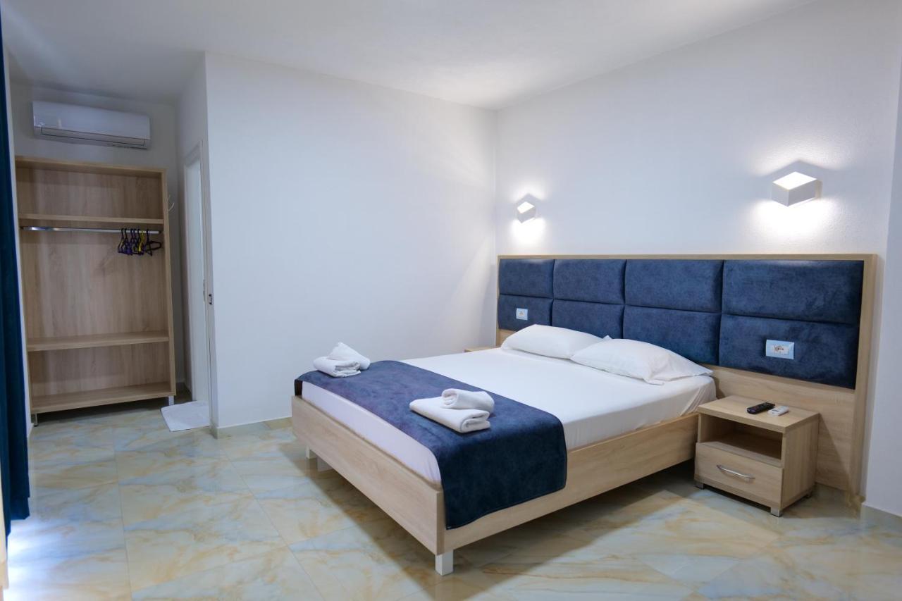 Hotel Solis Ksamil Exteriér fotografie