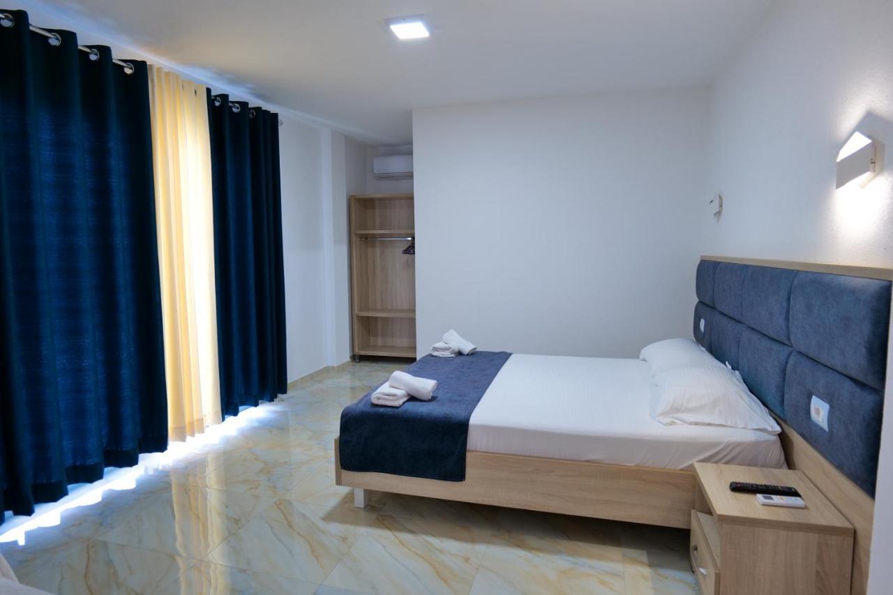 Hotel Solis Ksamil Exteriér fotografie