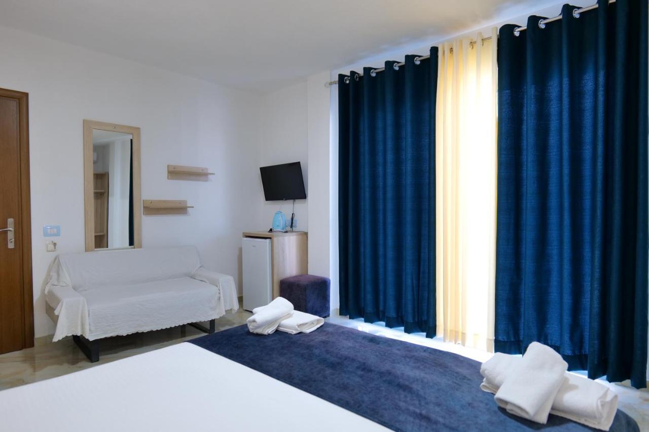 Hotel Solis Ksamil Exteriér fotografie