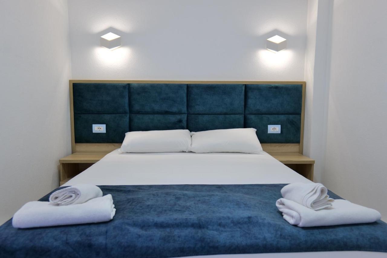 Hotel Solis Ksamil Exteriér fotografie